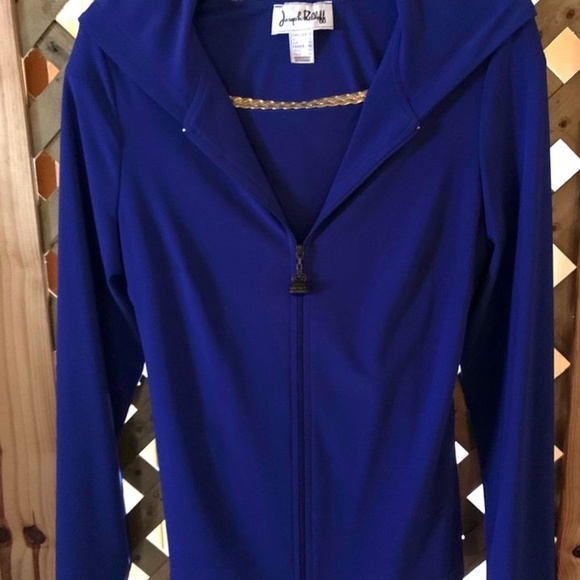 Two piece dressy jacket and gold trim camisole - Picture 2 of 2